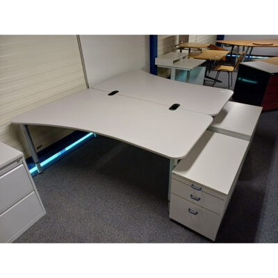 bureau 4595