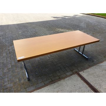 vergadertafel 4996
