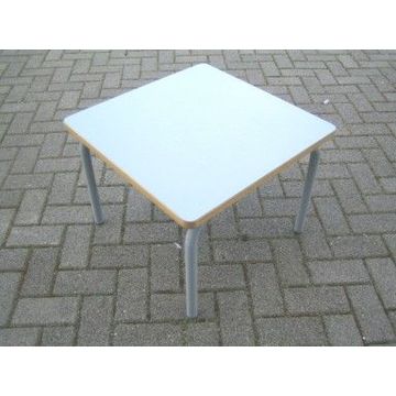 bijzet tafel 1931