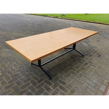 Vergadertafels / Kantinetafels