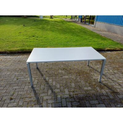 vergadertafel 5476